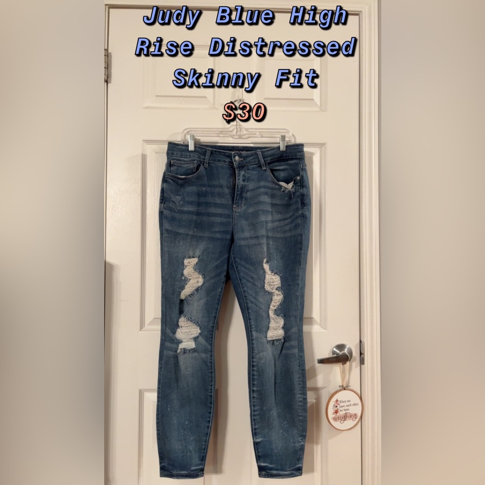 Judy Blue Distressed High Rise Skinny Fit Jeans